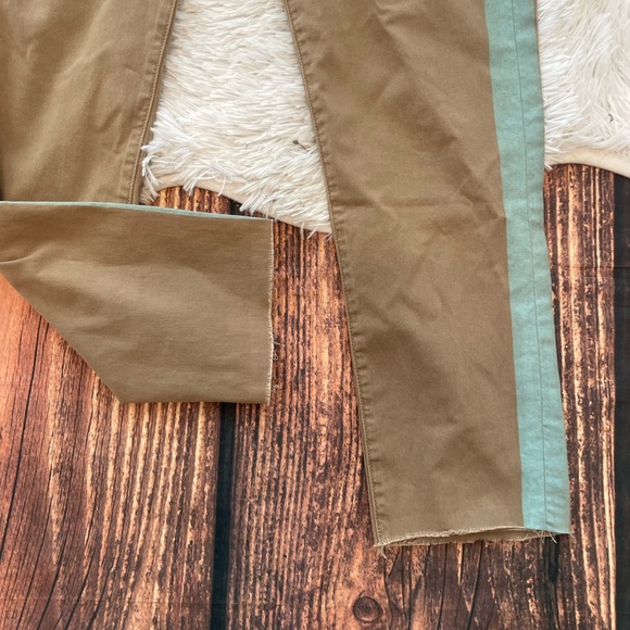 MOTHER The Shaker Prep Fray Pants - Picture 5 of 8